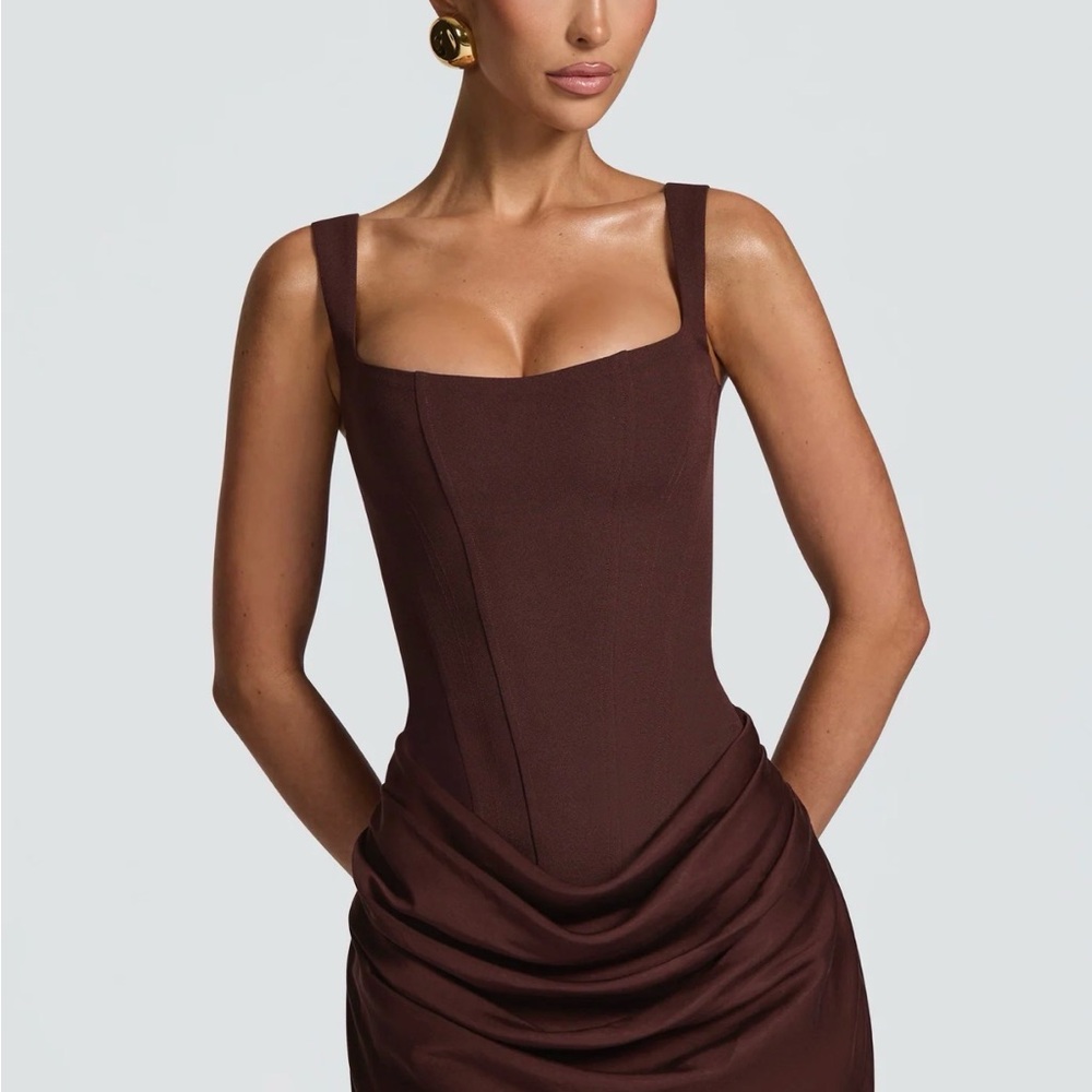 Chic Sleeveless Brown Mini Dress